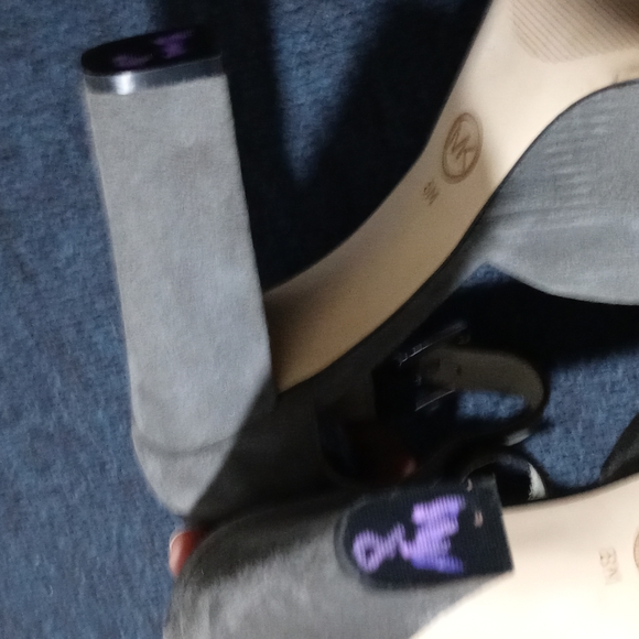 Michael Kors heels - Picture 7 of 11
